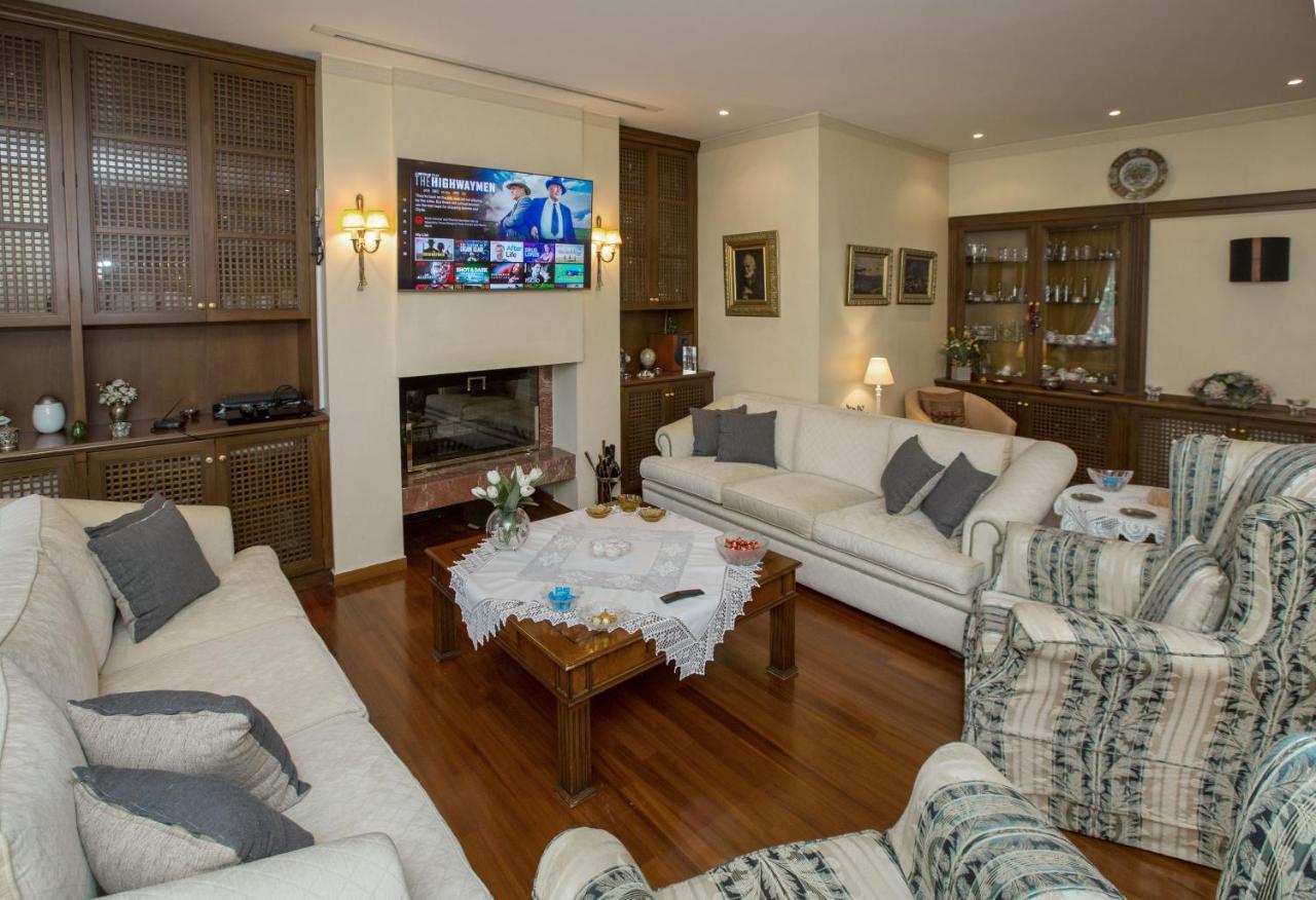 Exceptional Villa In Voula Near The Sea أثينا المظهر الخارجي الصورة