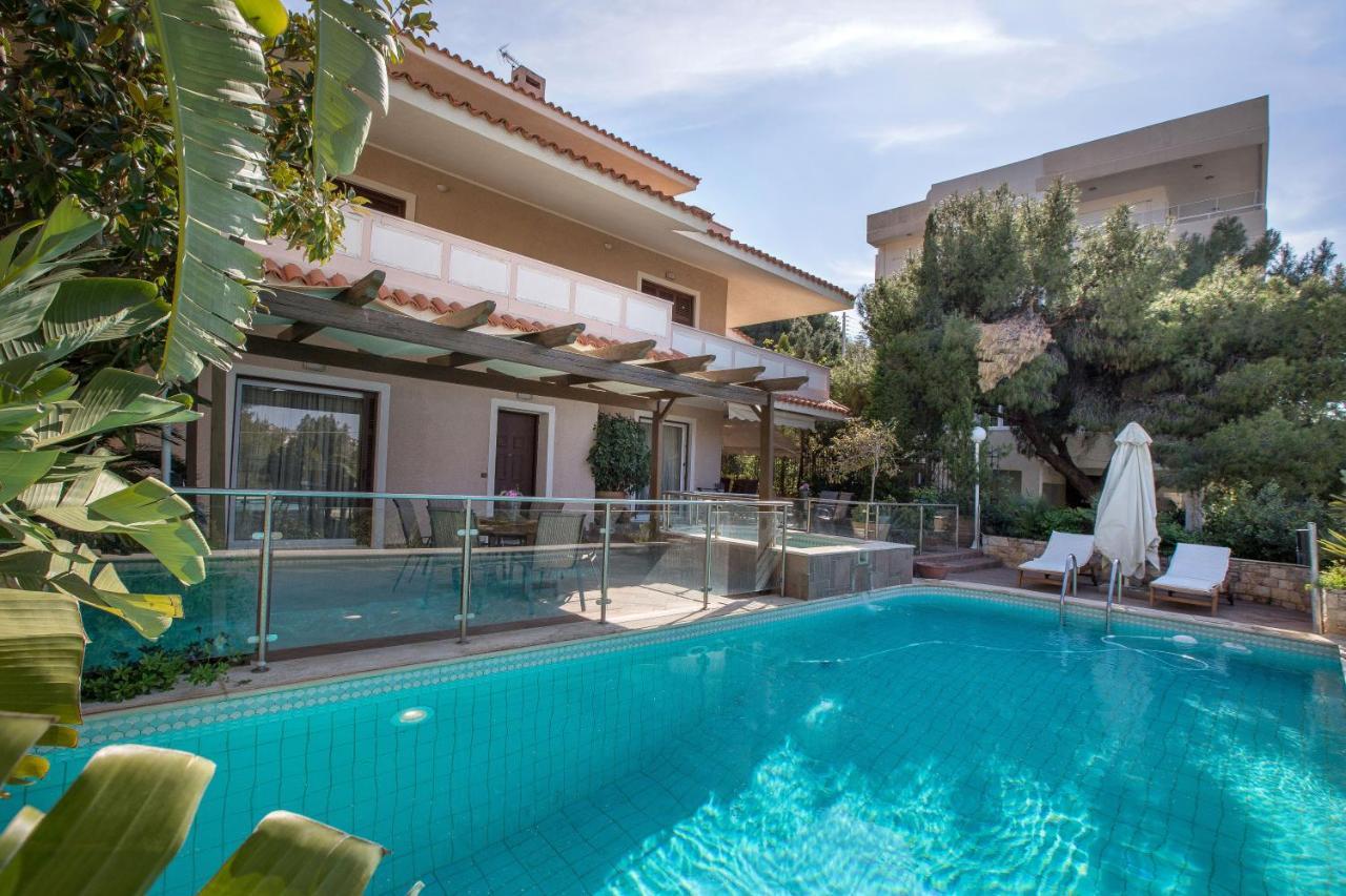Exceptional Villa In Voula Near The Sea أثينا المظهر الخارجي الصورة