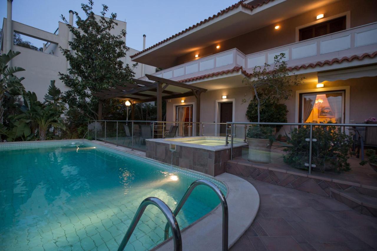 Exceptional Villa In Voula Near The Sea أثينا المظهر الخارجي الصورة